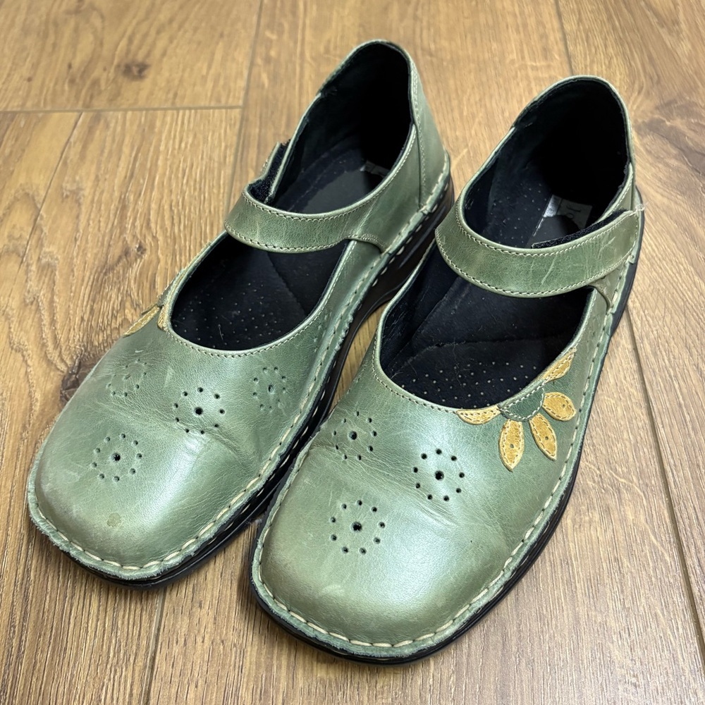 Josef Seibel Green Leather Mary Jane Clogs with Yellow Accent